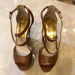 Michael Kor Platform shoes